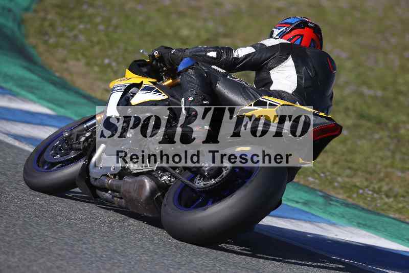 /Archiv-2024/02 29.01.-02.02.2024 Moto Center Thun Jerez/Gruppe gruen-green/backside